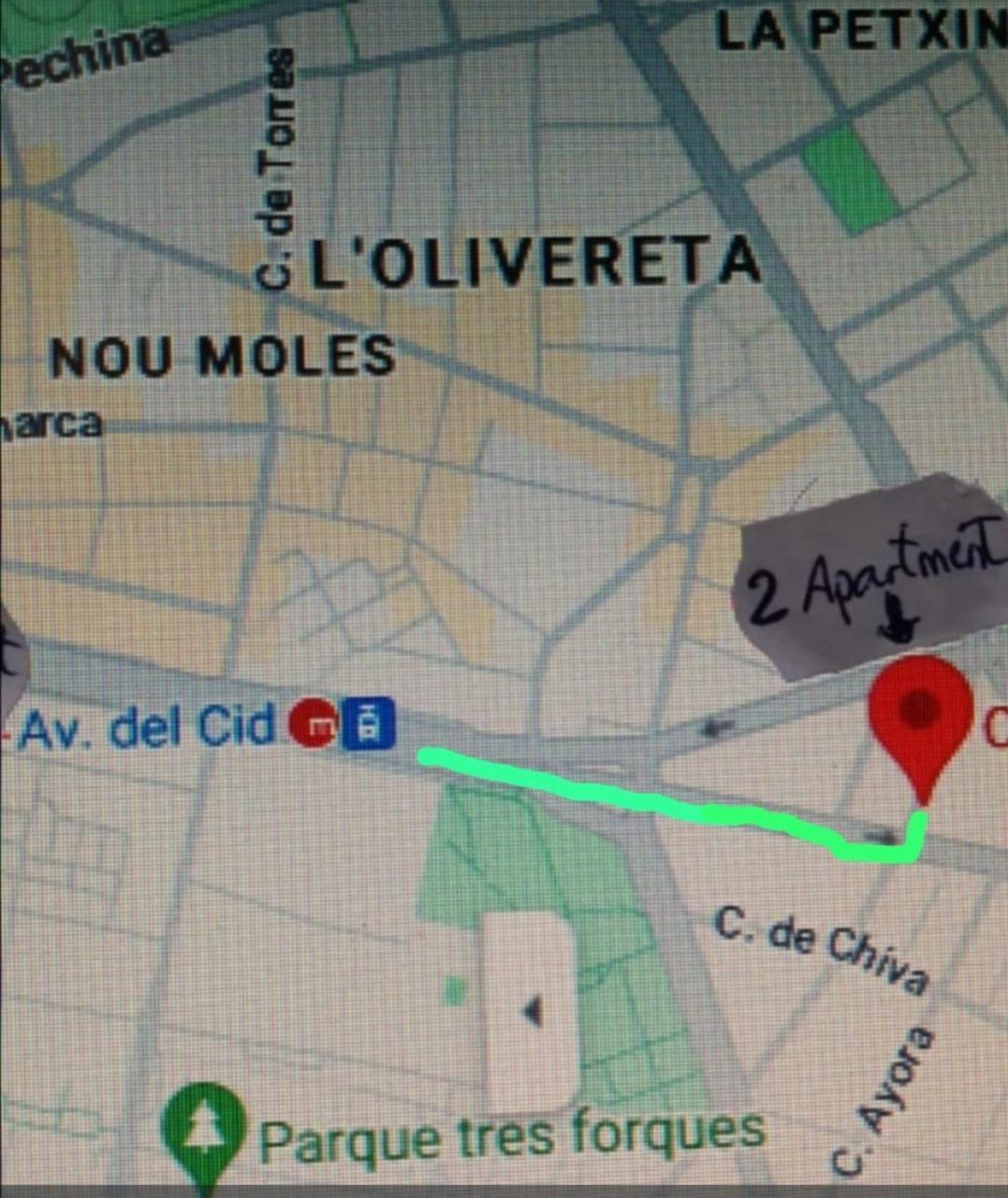 Centrico Apartamento En Valencia Proximo Parada De Metro Angel Guimera Luaran gambar